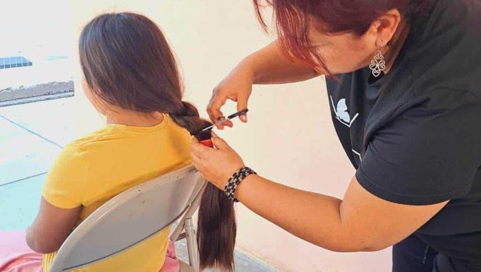 Realizan Campaña de Donación de Cabello en Nava por el Mes del Cáncer