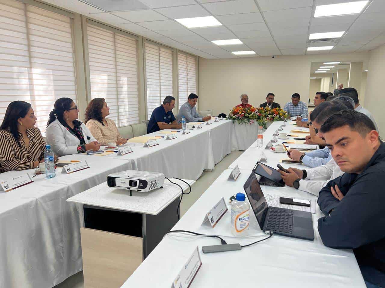 Presentan Avances de Remodelación de la Clínica 13 del IMSS en Ciudad Acuña