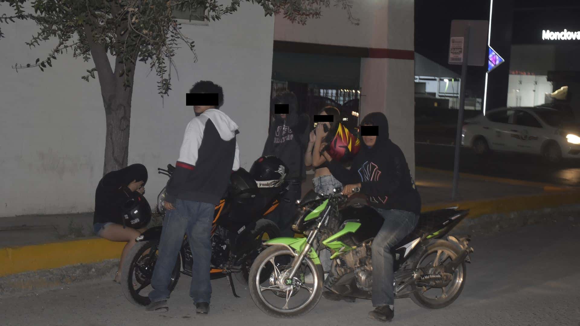 Azotan menores de motocicleta