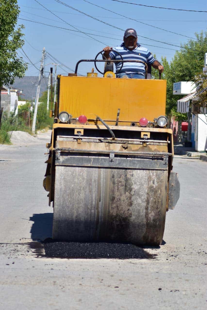 Realiza San Buena trabajos de bacheo