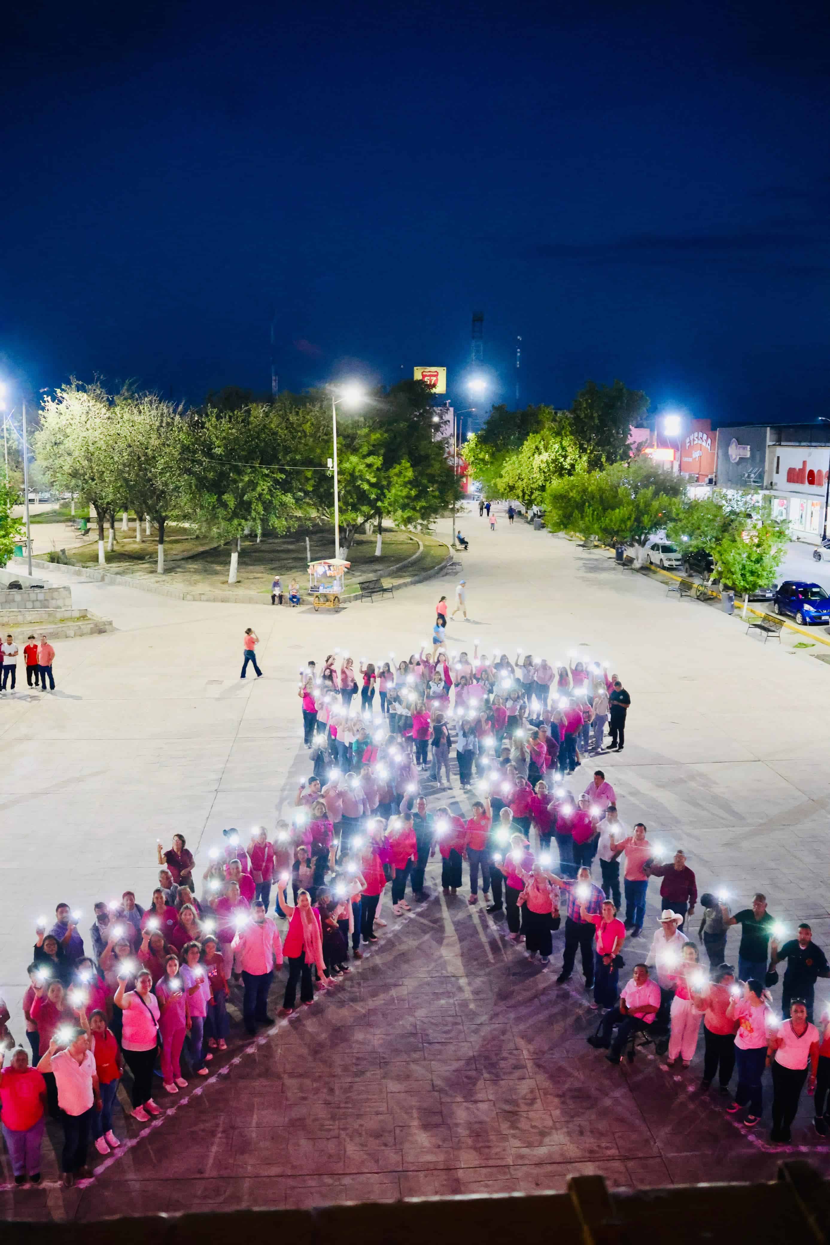 En Sabinas reconocen con Memorial a mujeres resilientes que han enfrentado al cáncer