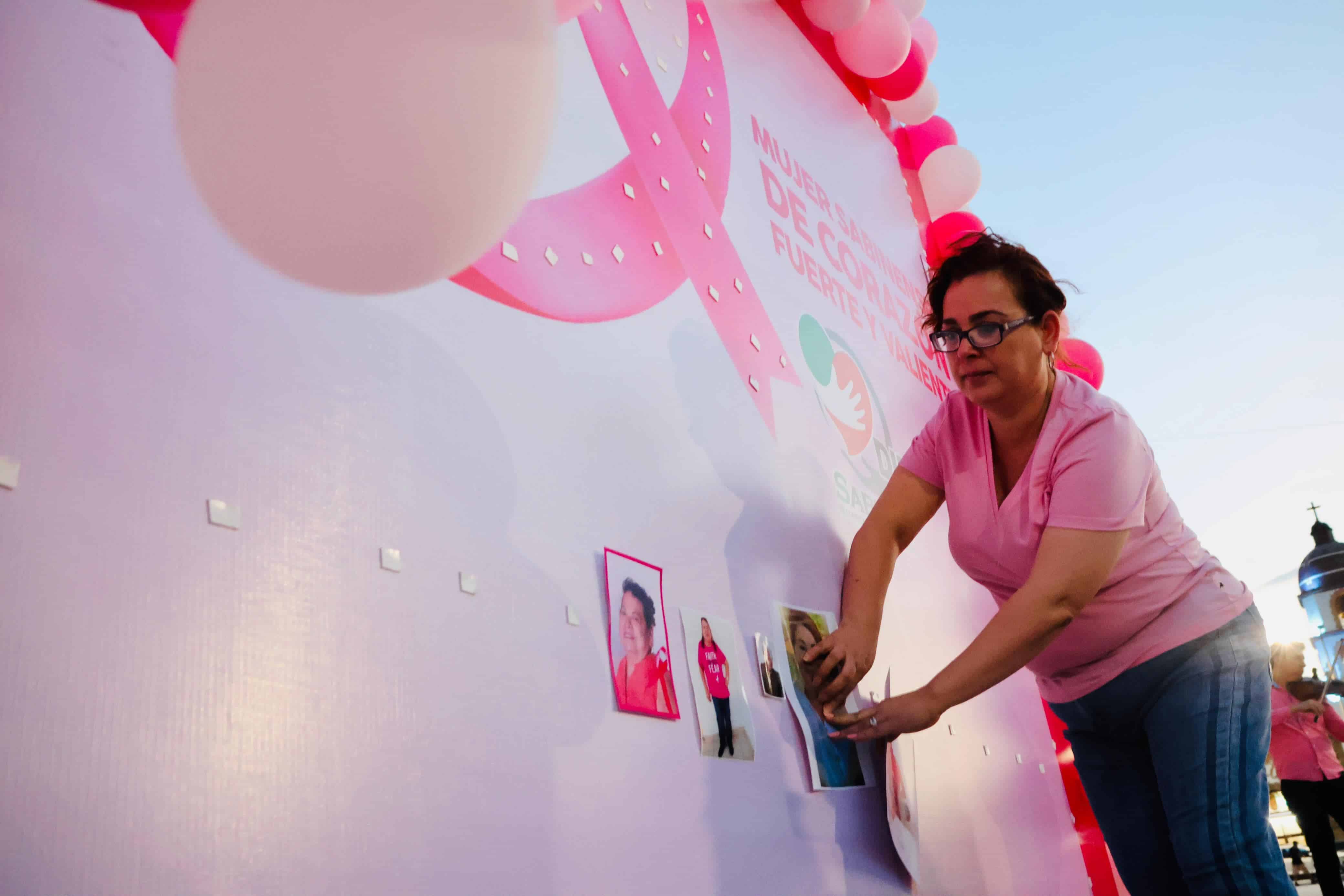 En Sabinas reconocen con Memorial a mujeres resilientes que han enfrentado al cáncer