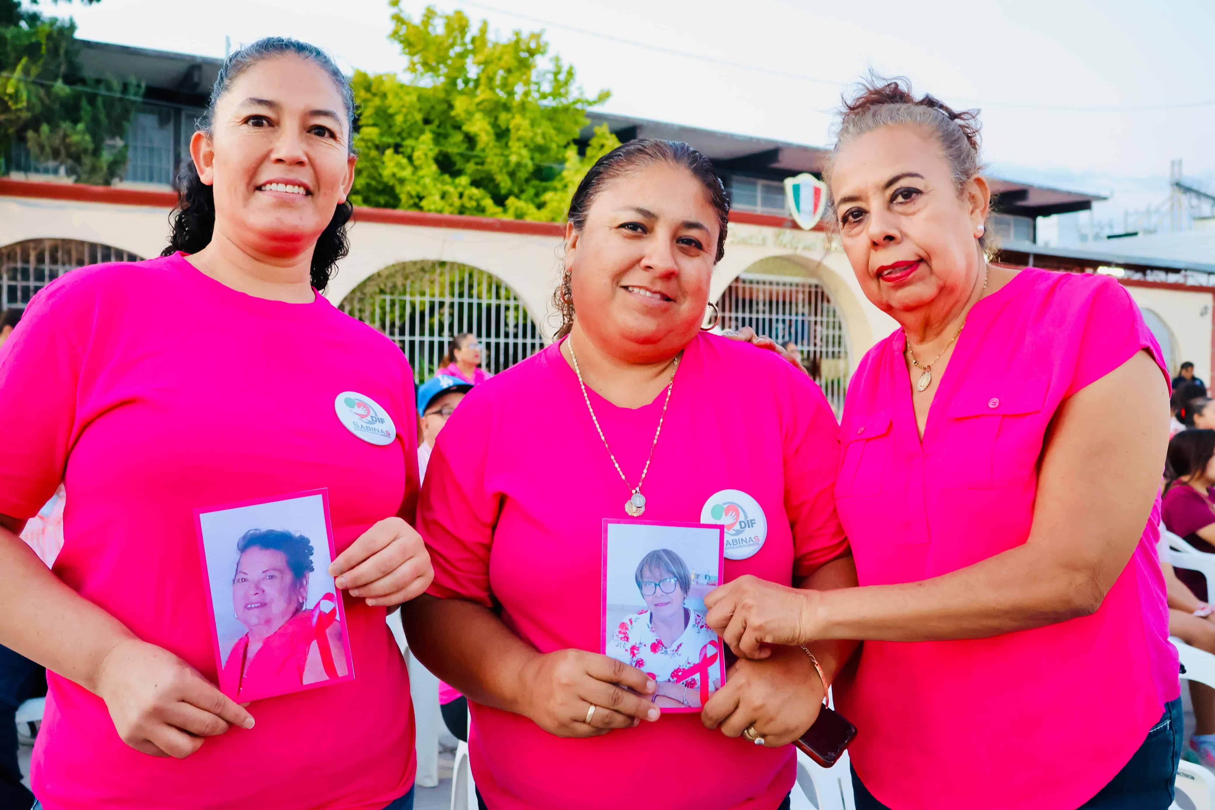 En Sabinas reconocen con Memorial a mujeres resilientes que han enfrentado al cáncer