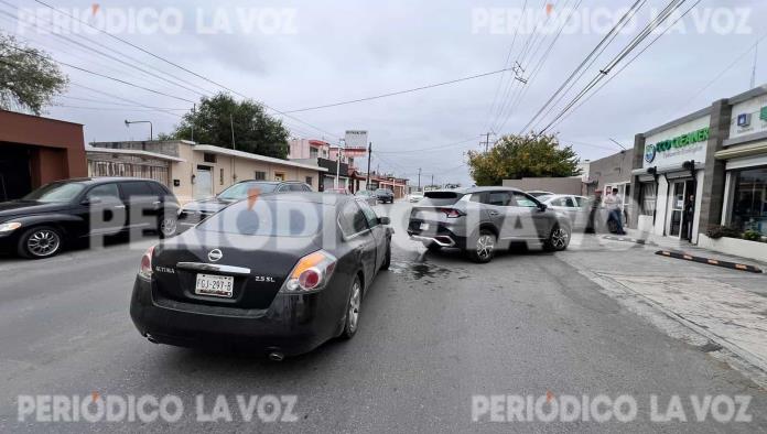 Le pega a troca al llegar a bordo