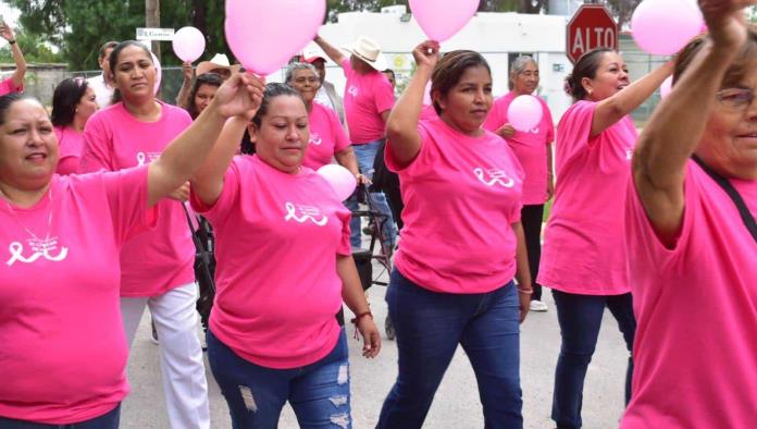 Realizan en Sombrerete caminata rosa