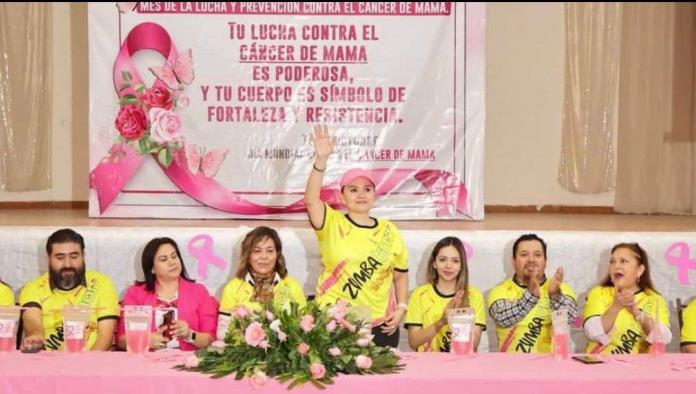 Realizan Emotivo Evento Contra el Cáncer de Mama en Ciudad Acuña