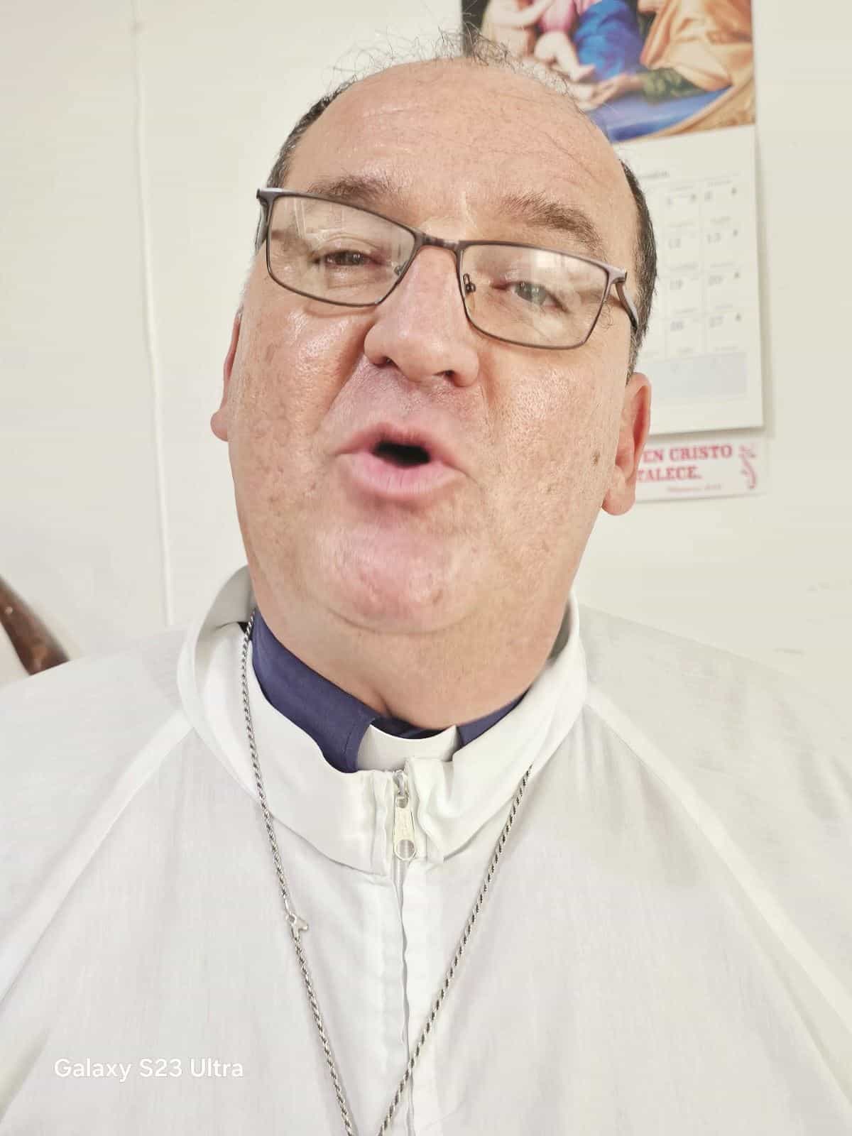 Obispo Hilario González.