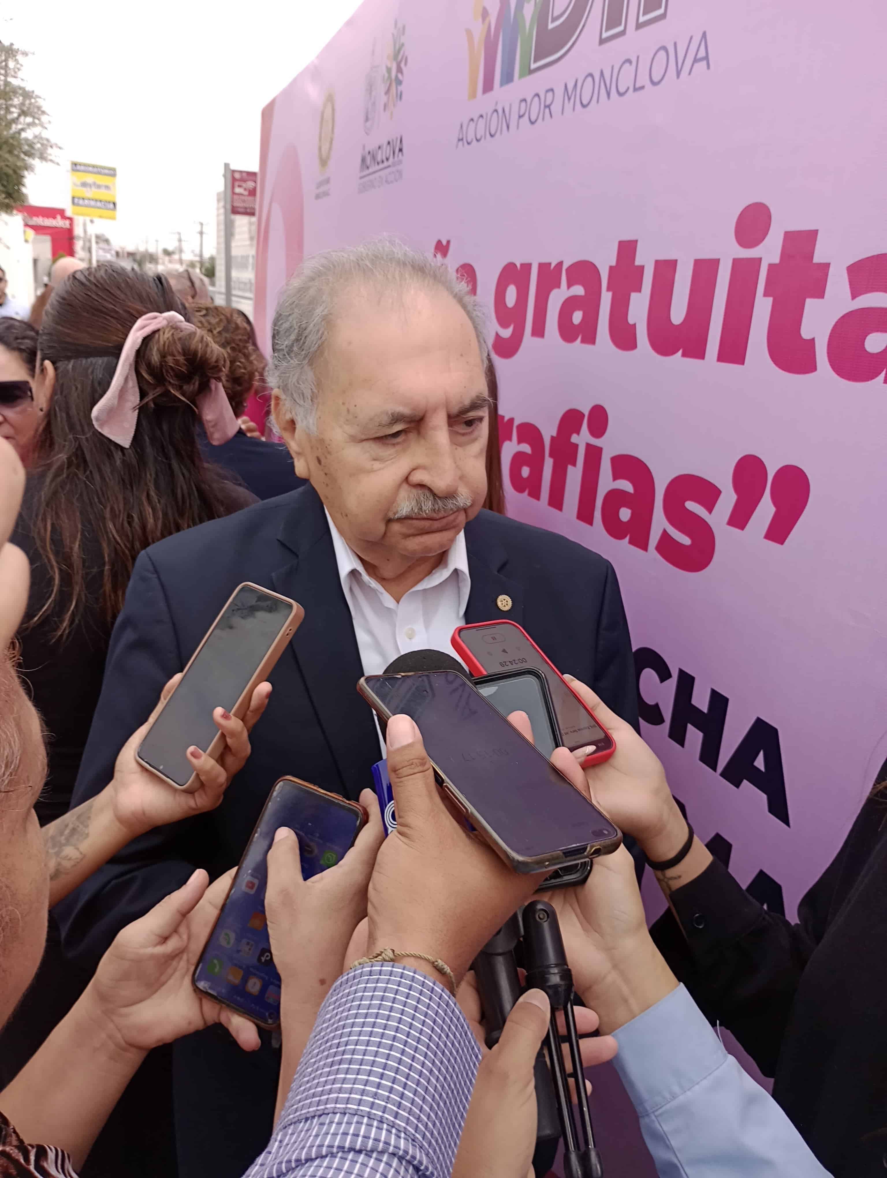 Sin confirmar dengue en nieta de Bombochas