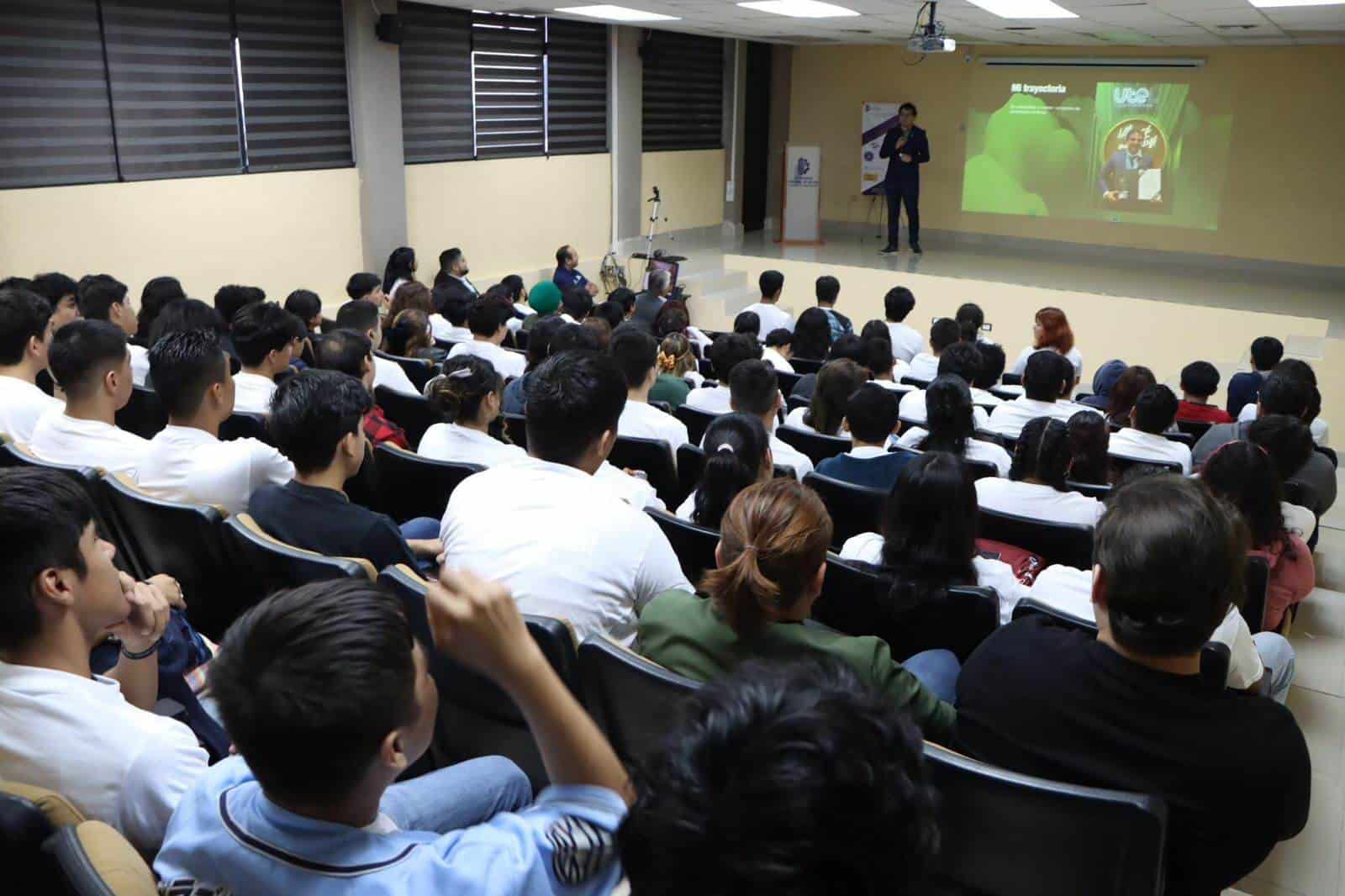 Universidades de Ciudad Acuña Impulsan Capacitación en Tecnologías Emergentes