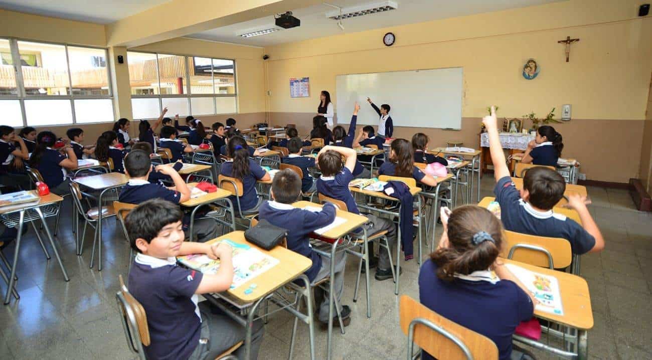 Atienden Salud Emocional de Alumnos, Docentes y Padres en Planteles Educativos 