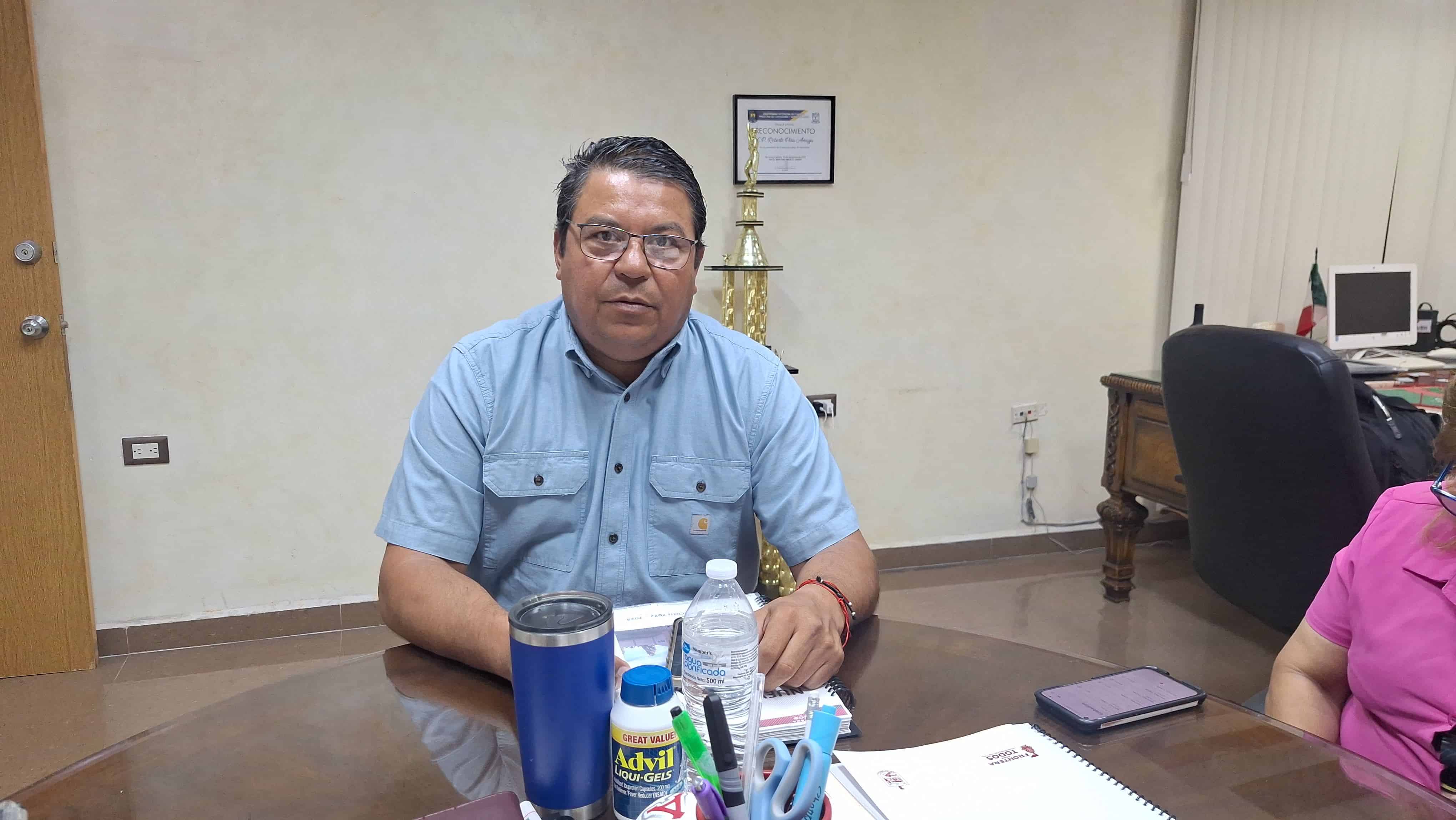 Roberto Piña; Alcalde..