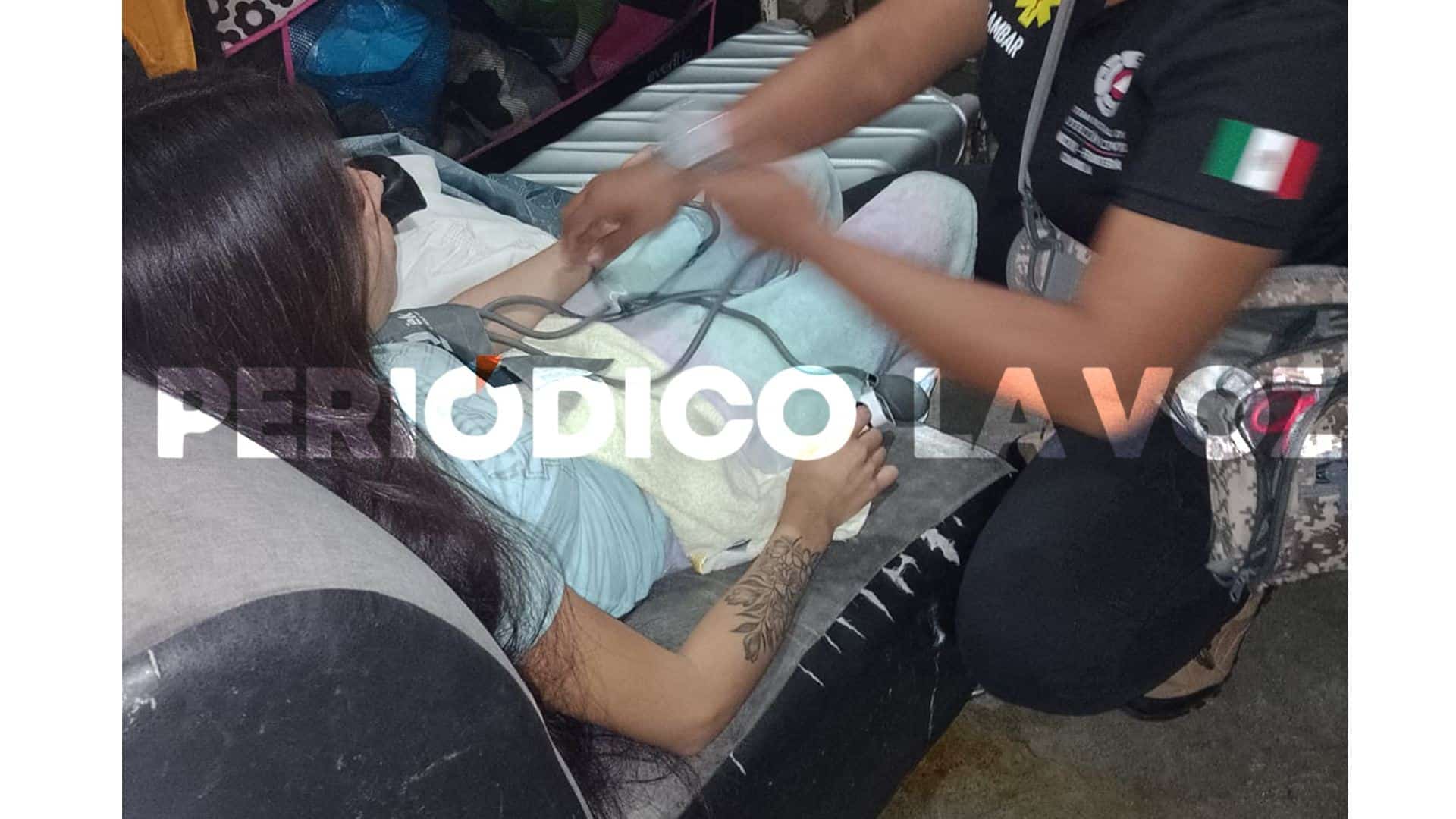 Salvan a mujer de su pareja