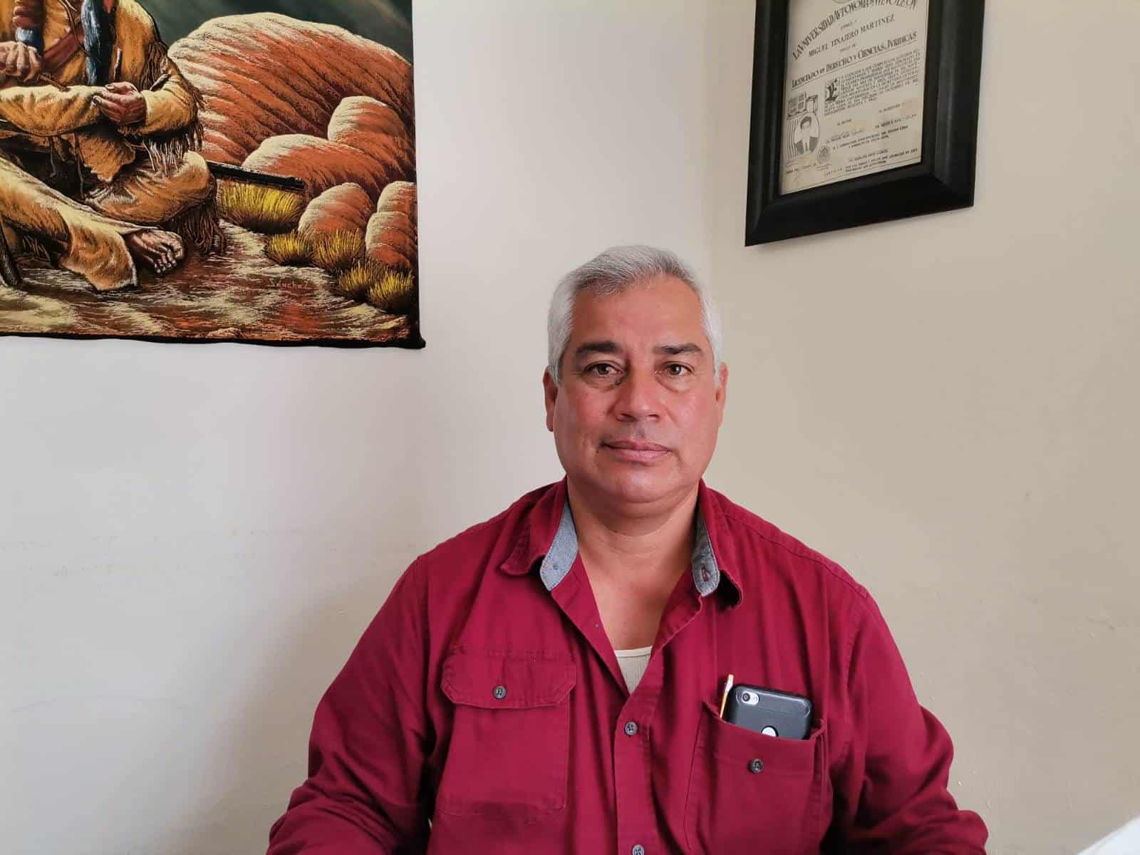 Miguel Tinajero Martínez reconocido abogado sabinense.