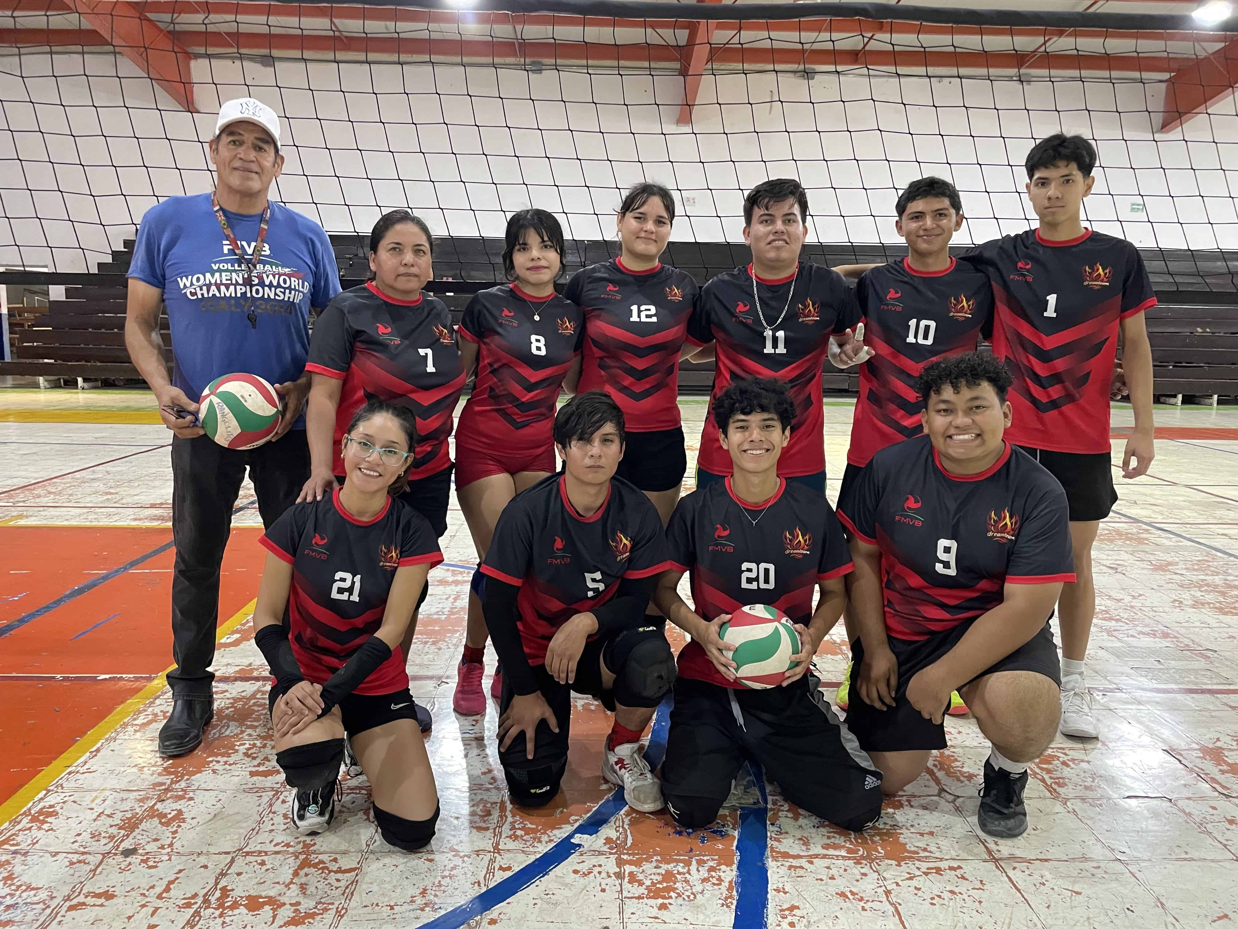El equipo de Artic Team se quedó con el tercer lugar en la Liga Mixta de Voleibol.