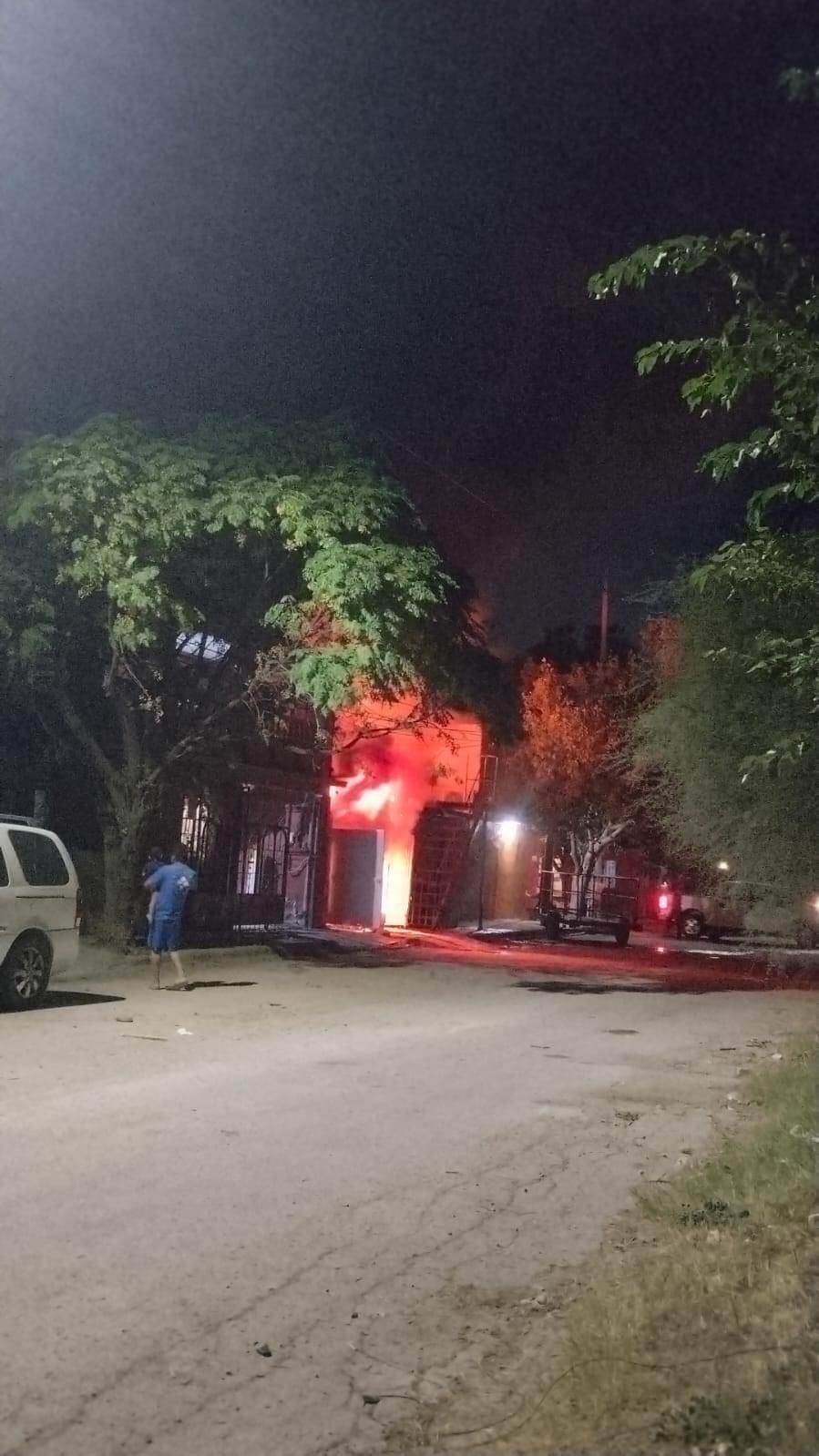 Explosión de Cilindro de Gas Genera Incendio en Ciudad Acuña