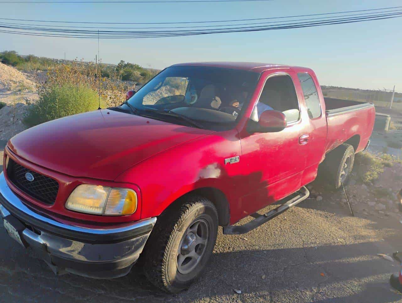 Chocan Dos Camionetas en Carretera Presa de la Amistad