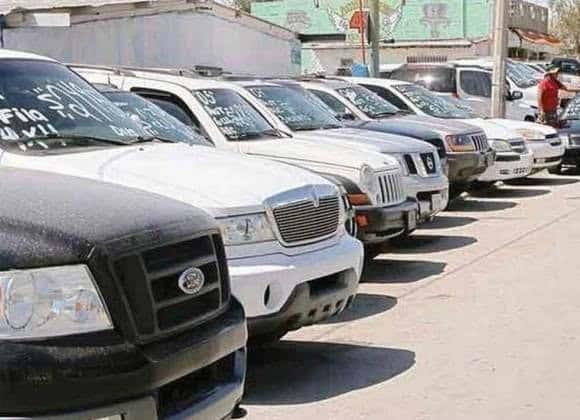 Controla municipio la venta de autos chuecos