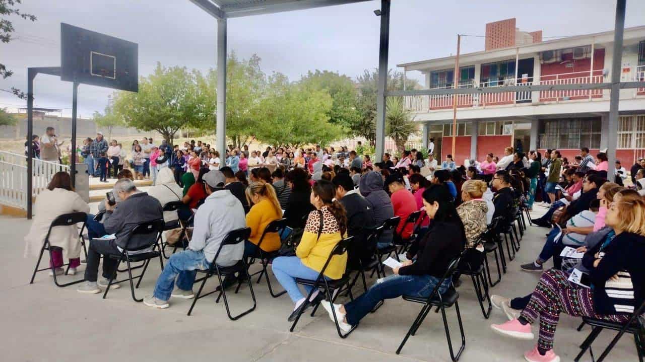 Servidores de la Nación Informan sobre Becas Federales en Ciudad Acuña