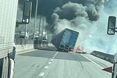 Se incendia tráiler en la Mty – Saltillo