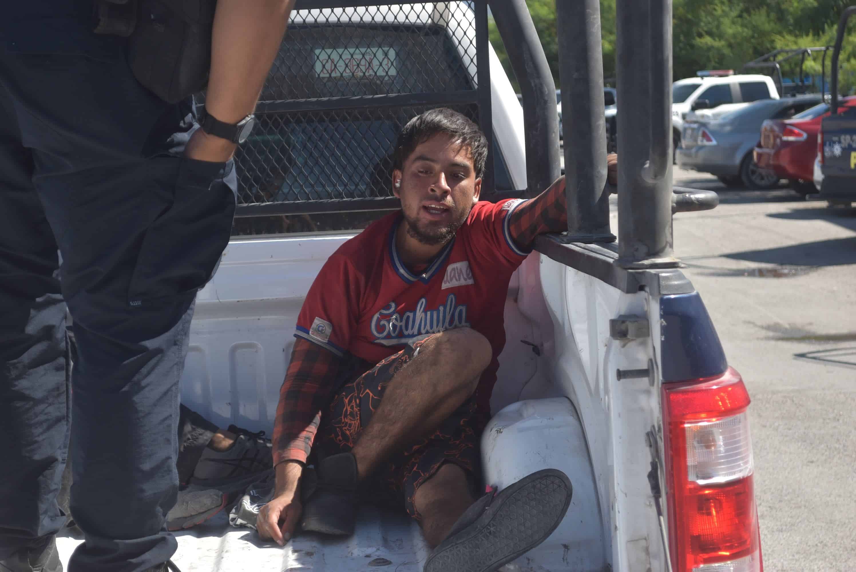 Vio a la policía y ‘se echó’ a correr