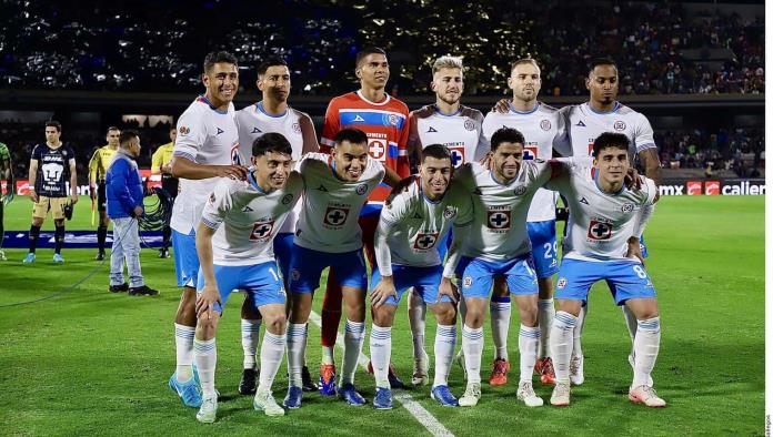 Busca Cruz Azul crecimiento internacional 