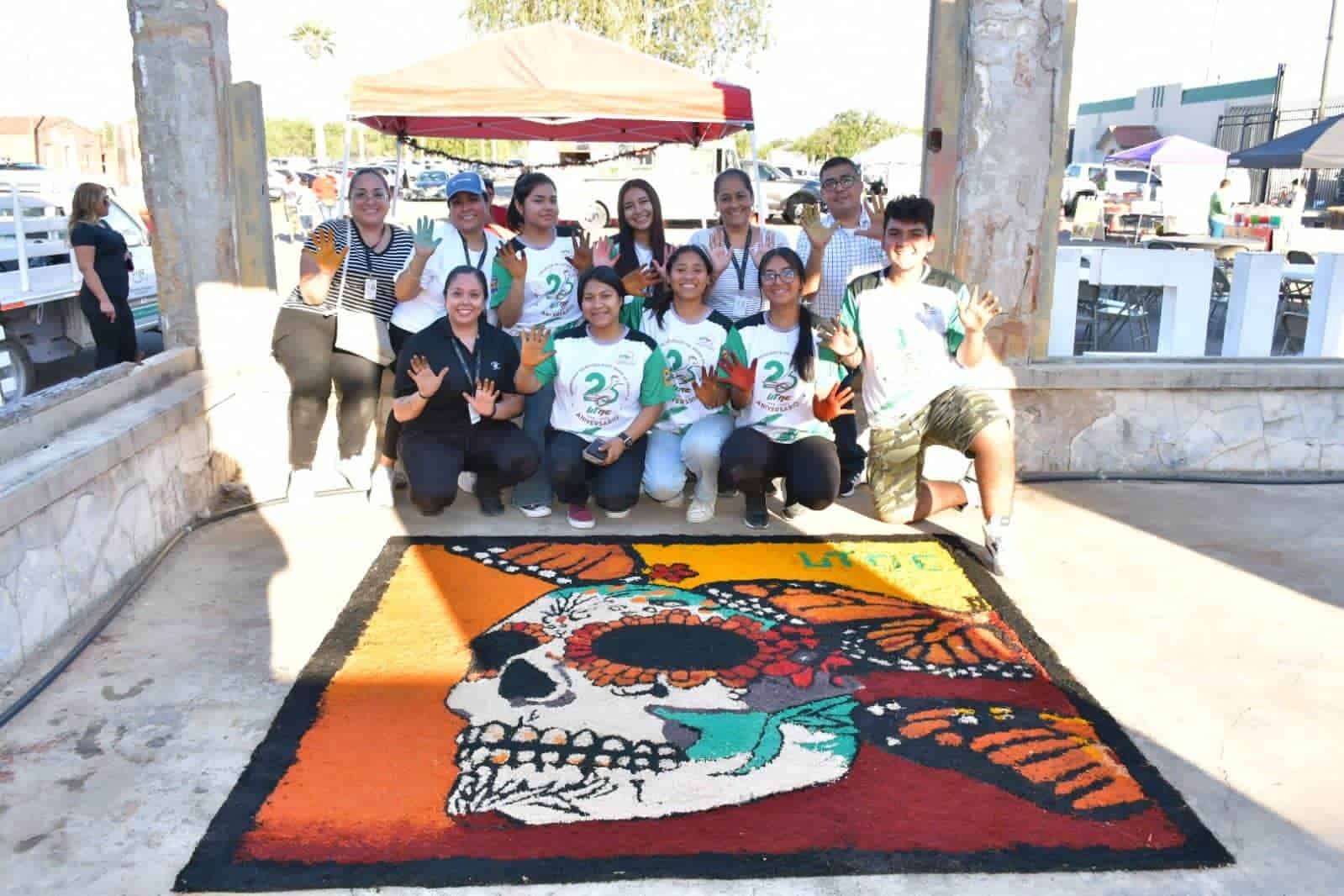 Nava celebra el Día de Muertos en Eagle Pass, fortaleciendo la unión cultural