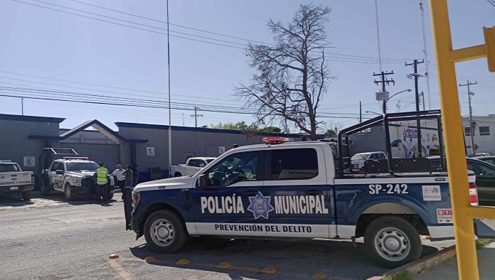 Mandan a 5 policías a Comisión de Honor