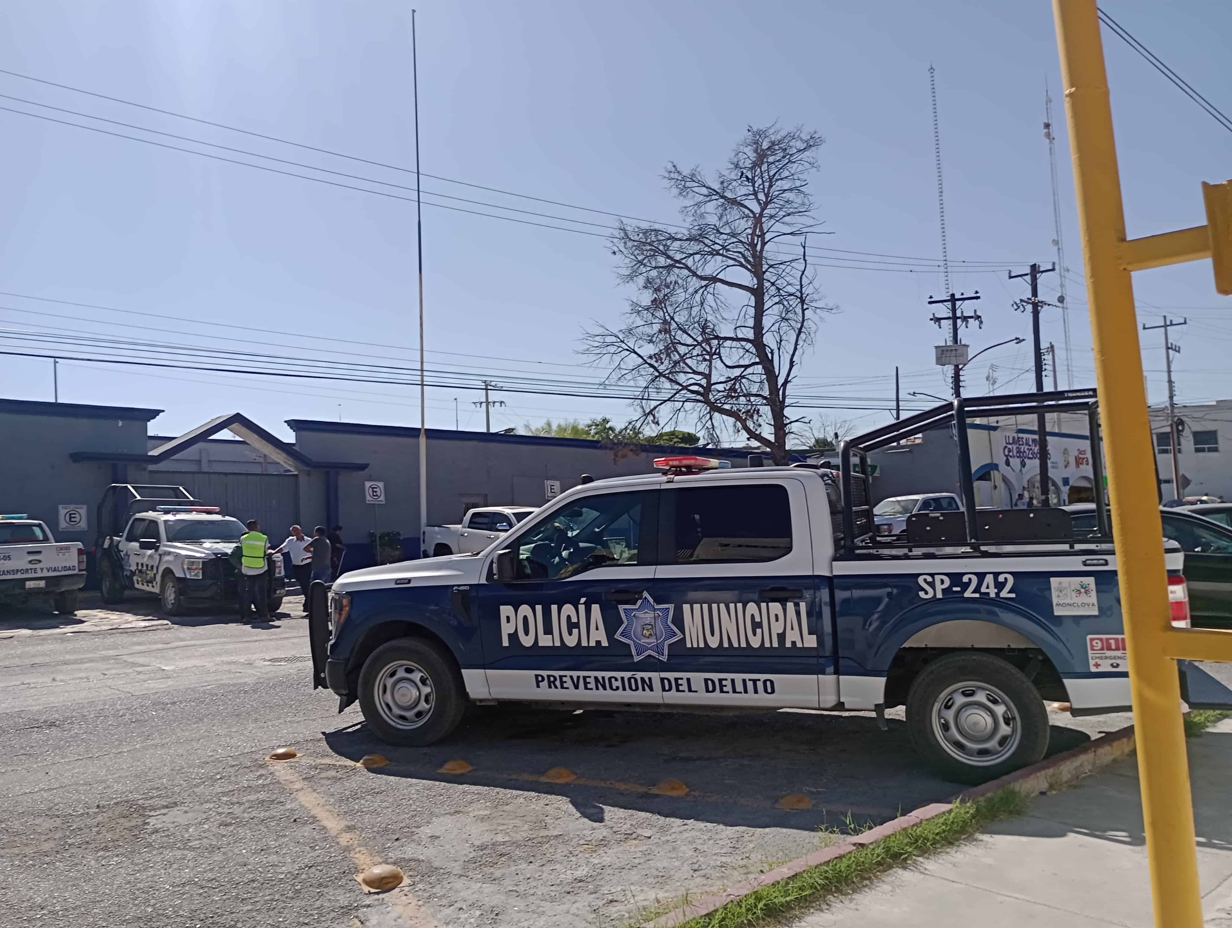Mandan a 5 policías a Comisión de Honor