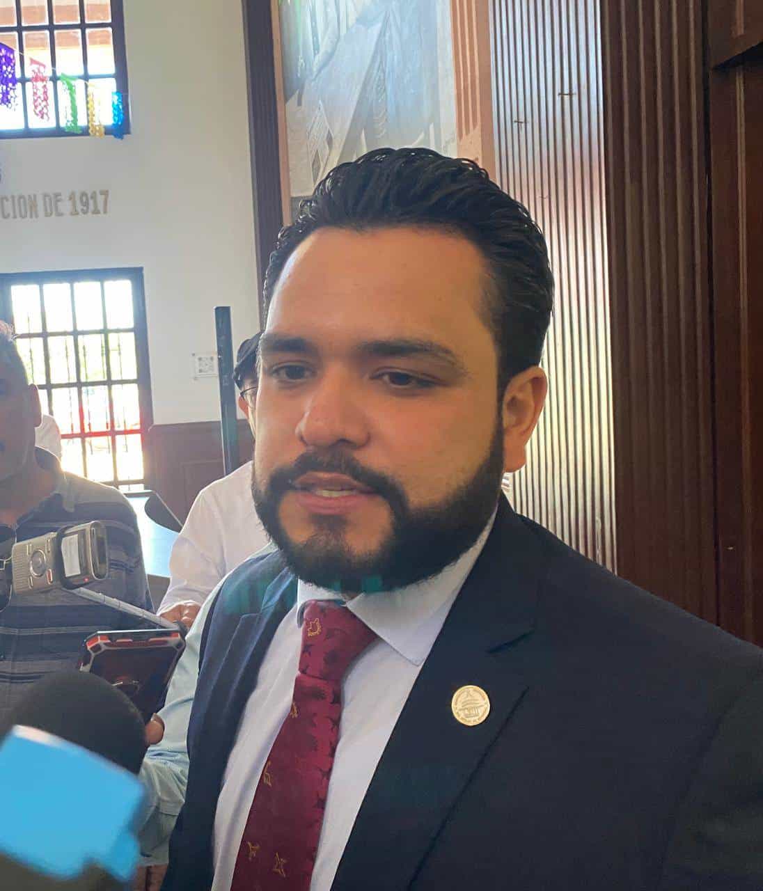 Alberto Hurtado, Diputado Local de Morena.