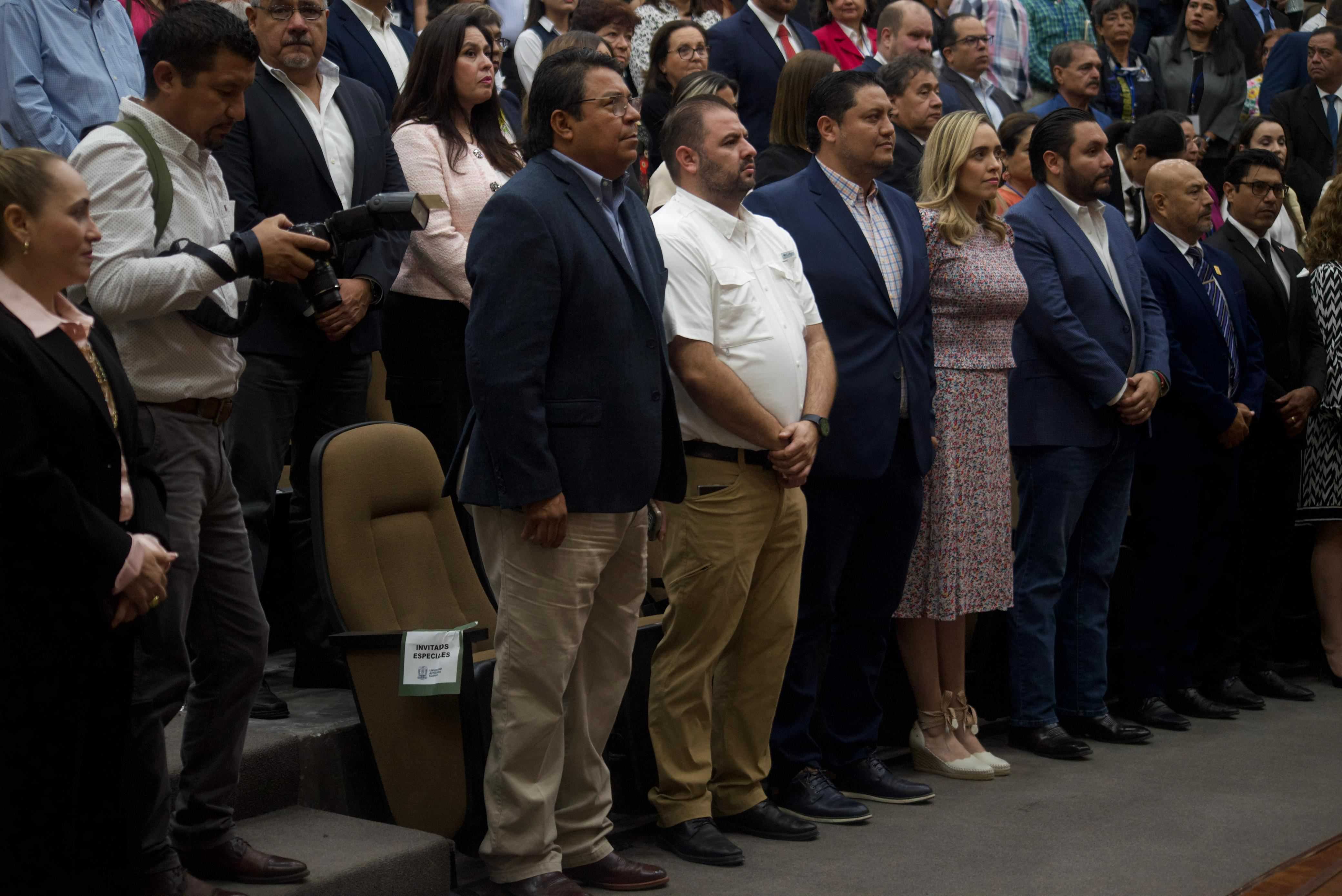 El C.P. Roberto Piña, egresado de la UA de C fue considerado “universitario de corazón”.