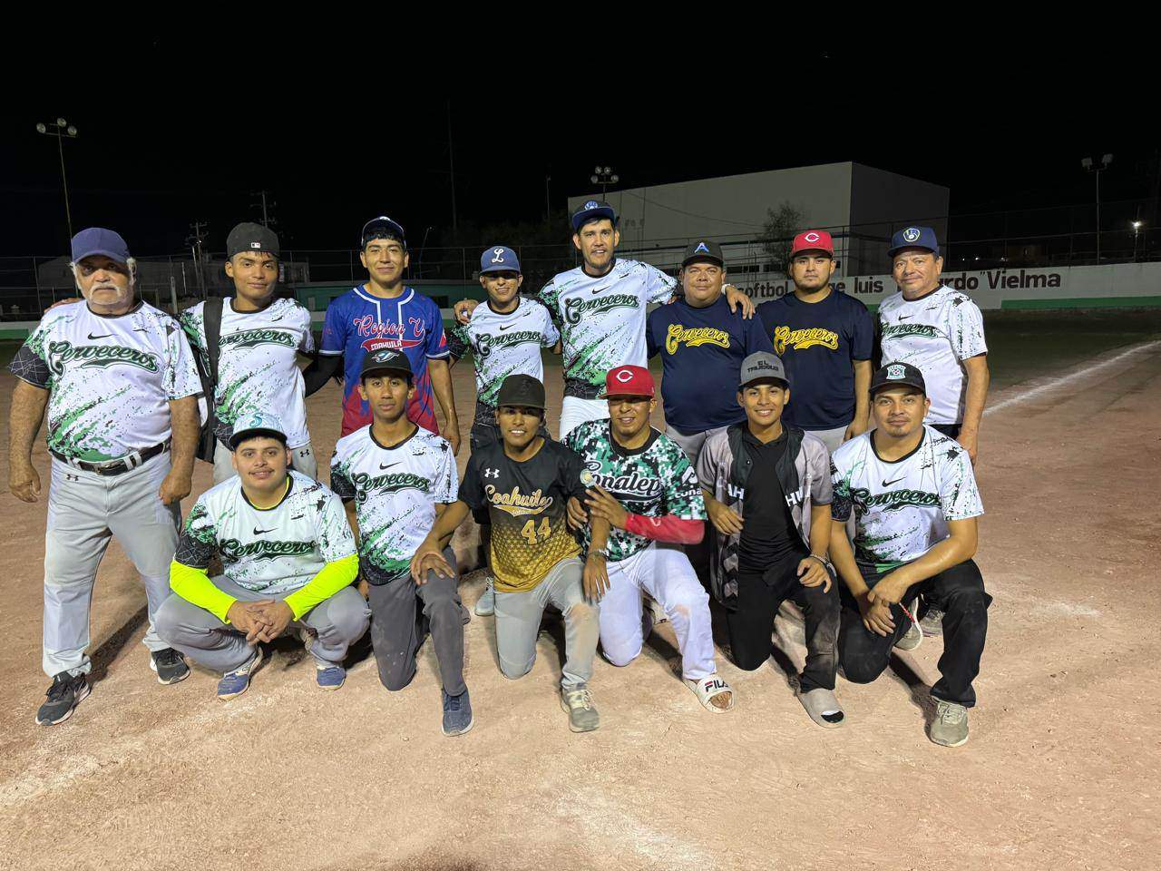 Los Cerveceros respondieron con triunfo de 12-6 para dividir la serie ante Bravos.