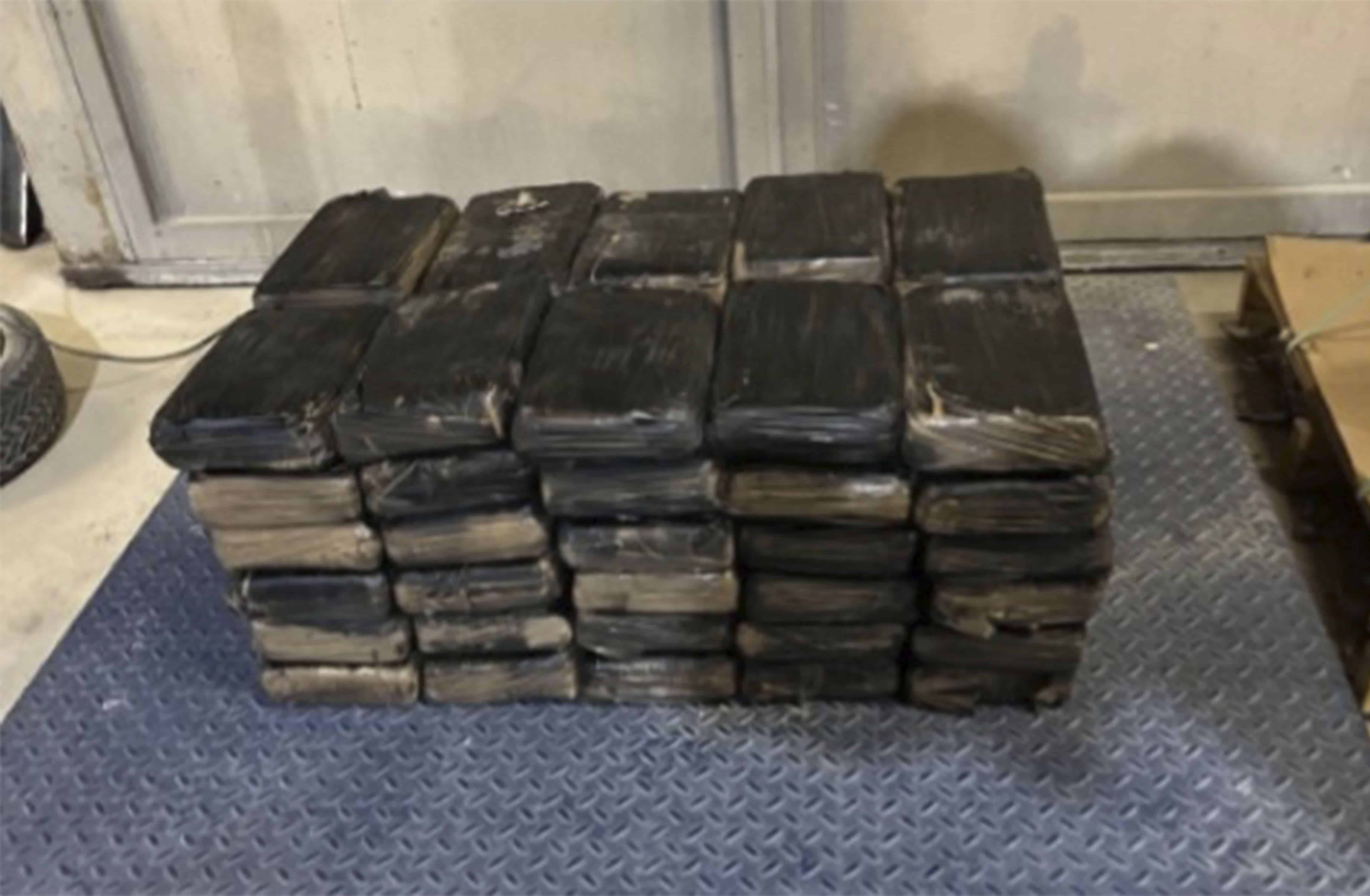CBP Confiscan Cargamento de Cocaína Valorado en 2.1 Millones de Dólares