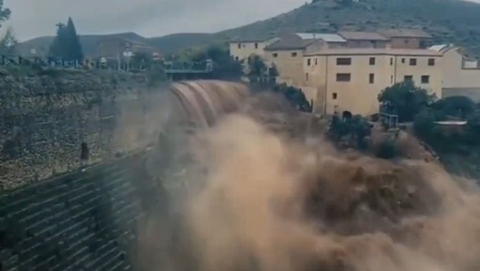 ¡Increíble! Presa romana de 2 mil años resiste las inundaciones en España