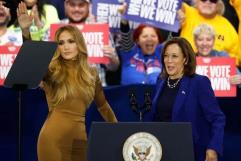 Jennifer Lopez y Maná mostraron su apoyo a Kamala Harris