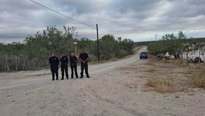 Preparativos en Ciudad Acuña: Vigilancia y Tradición en los Panteones