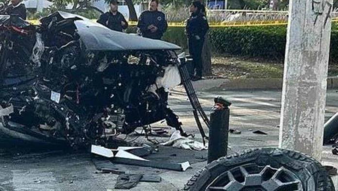 Segundo Cybertruck se accidenta en México