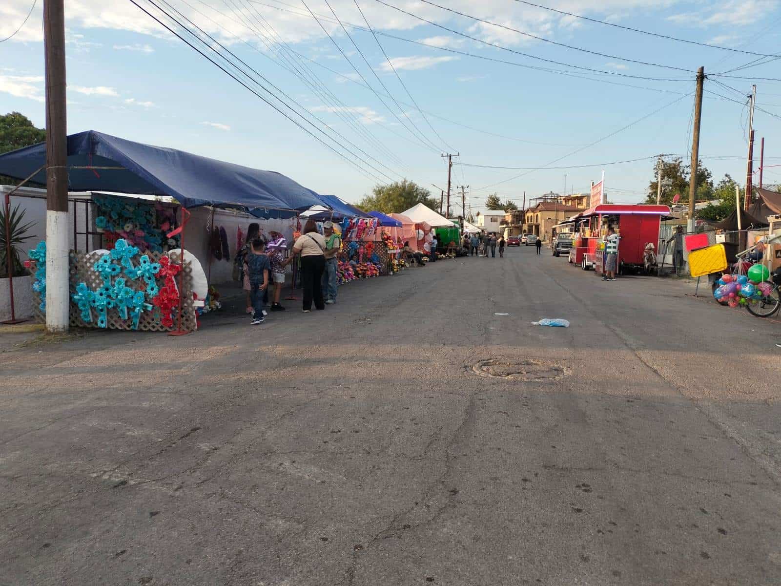 Panteones municipales listos para fin de semana festivo