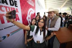 Entrega Manolo 400 mdp en infraestructura educativa