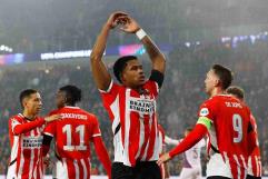 PSV Eindhoven se apunta su primer triunfo en Champions