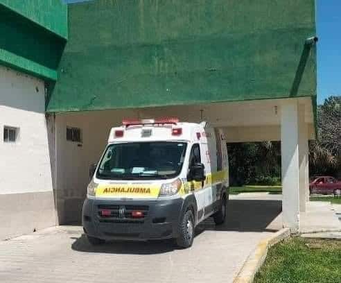 Ciclista Gravemente Herido en Colisión con Ambulancia en Allende