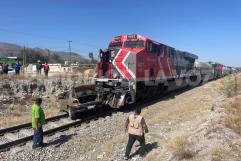 Vehículo se atraviesa al tren debido a falla en frenos