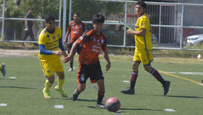 Deportivo Torres lució su ataque