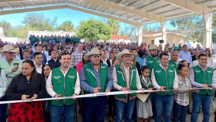 Entregan Techumbre en la Escuela Manuel Acuña de Villa Unión