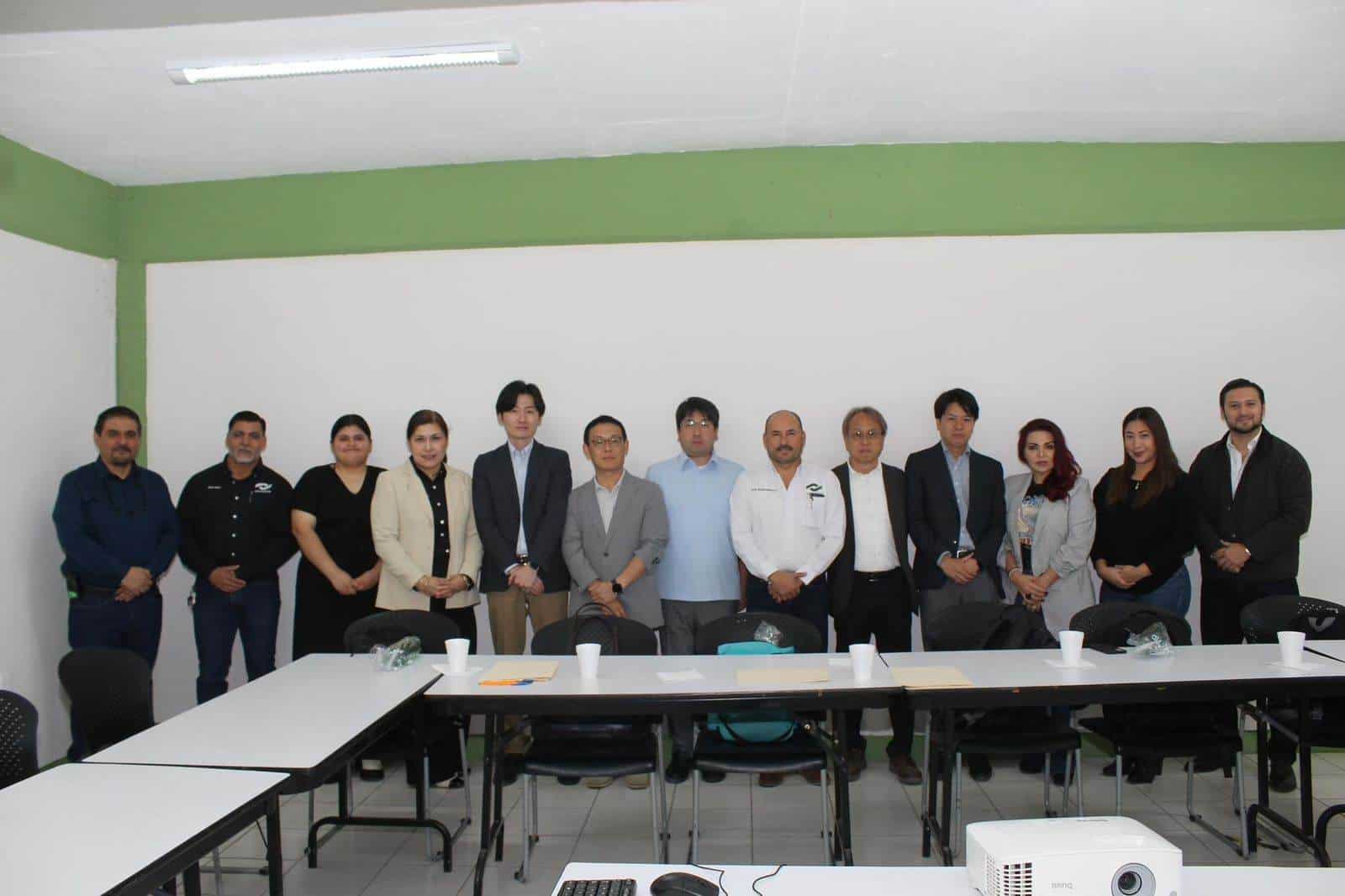 Inversionistas Visitan el Conalep de Acuña