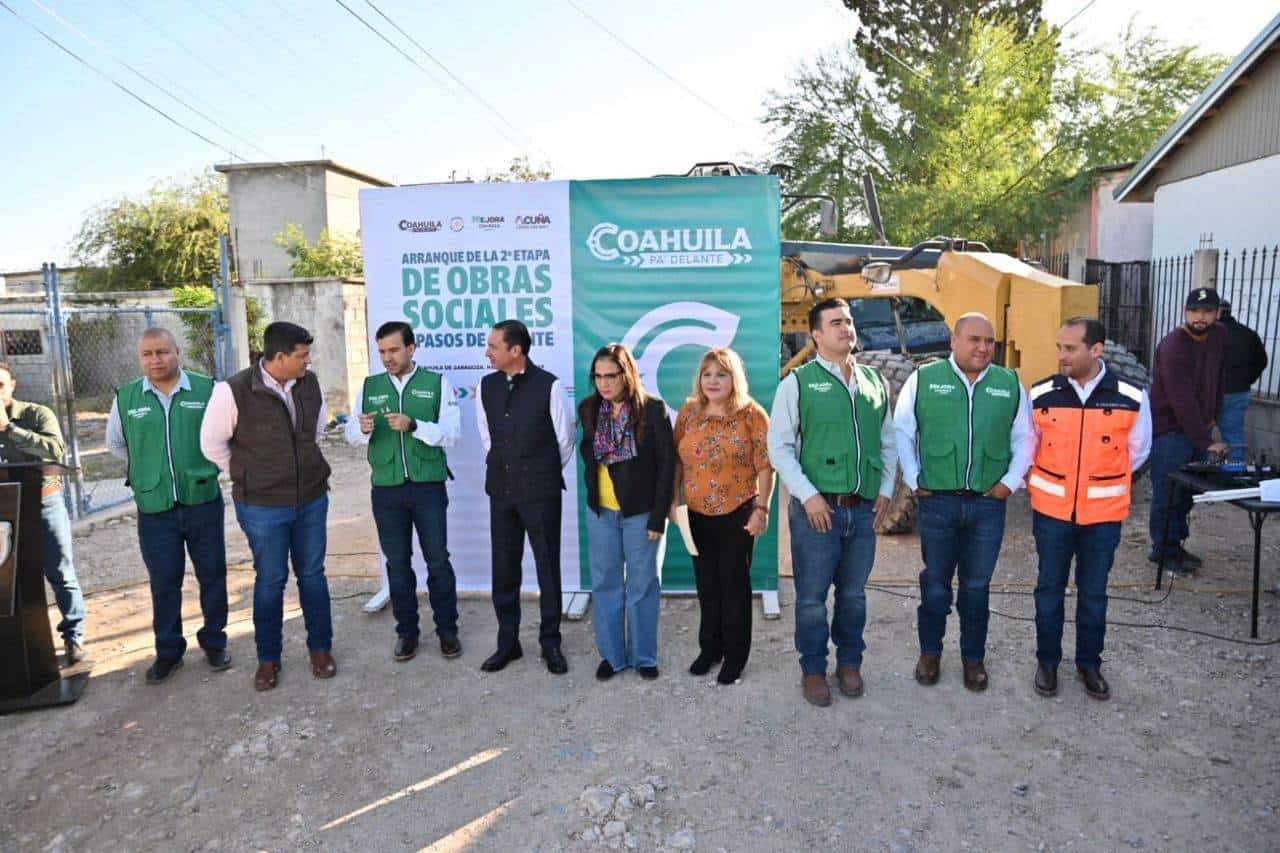 Gobierno del Estado entrega obras de pavimentación en tres colonias de Ciudad Acuña