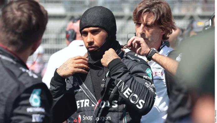 Ayuda salida de Hamilton a Mercedes 