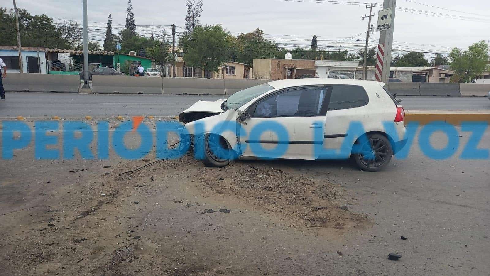 Accidente en el Bulevar Harold R. Pape Deja Dos Lesionados y Cortes de Energía en Monclova