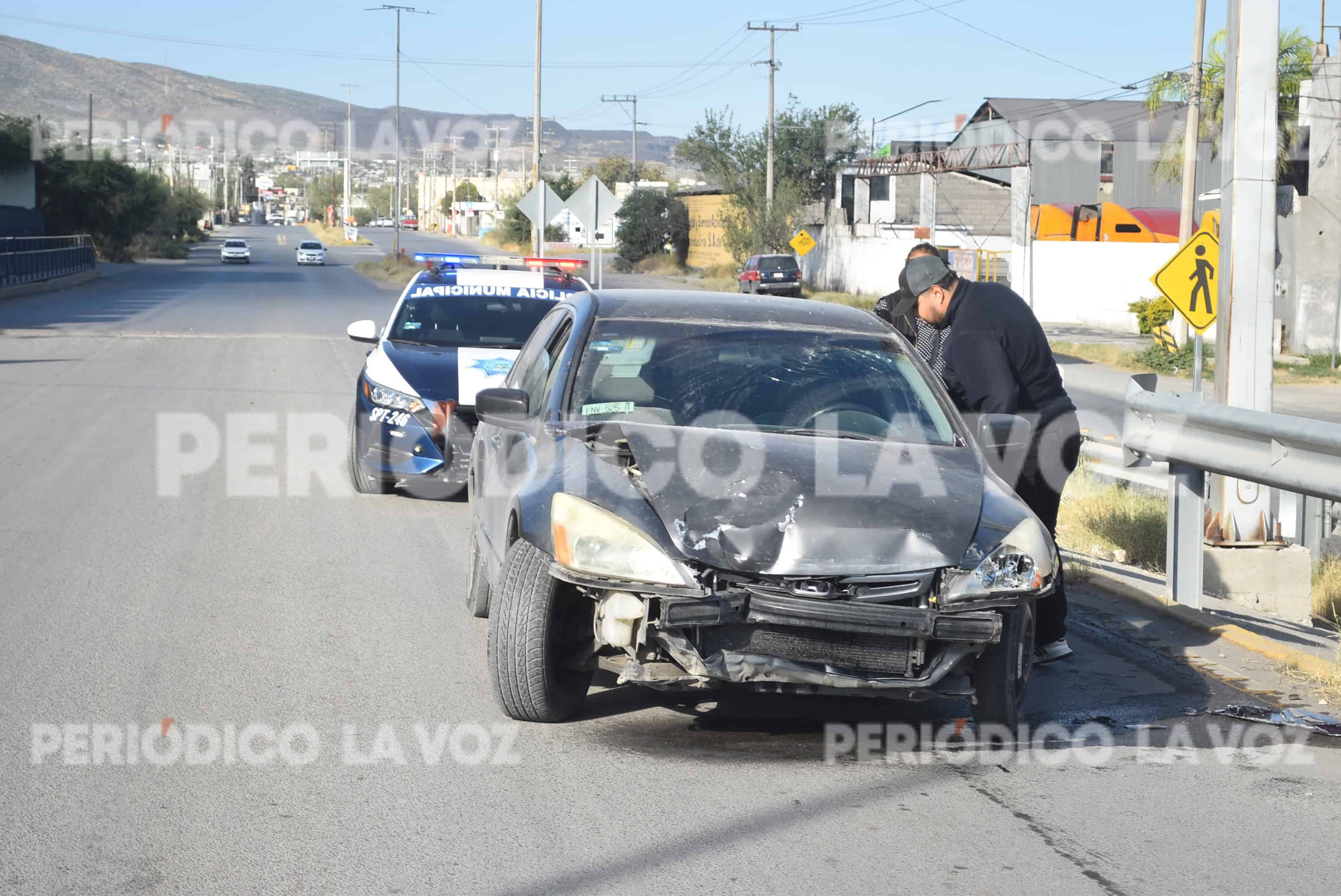 Choca mujer por conducir ebria