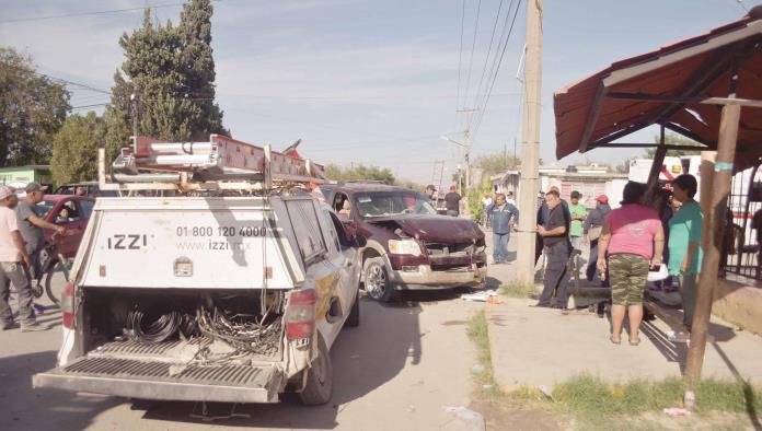 Vinculan a proceso a empleado de Izzi