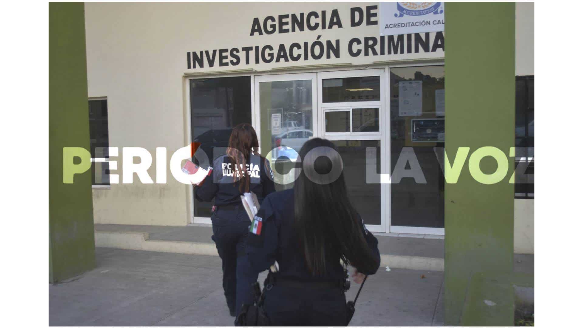 Detienen a ´ratilla´ por robar Nike´s de Coppel